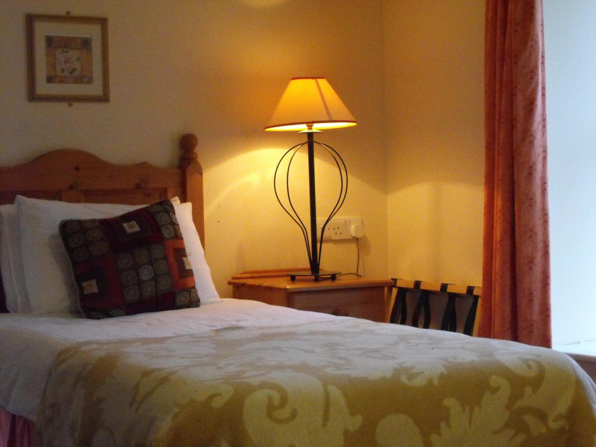 The Anvil Bar B&B คาสเซิลเมน ภายนอก รูปภาพ