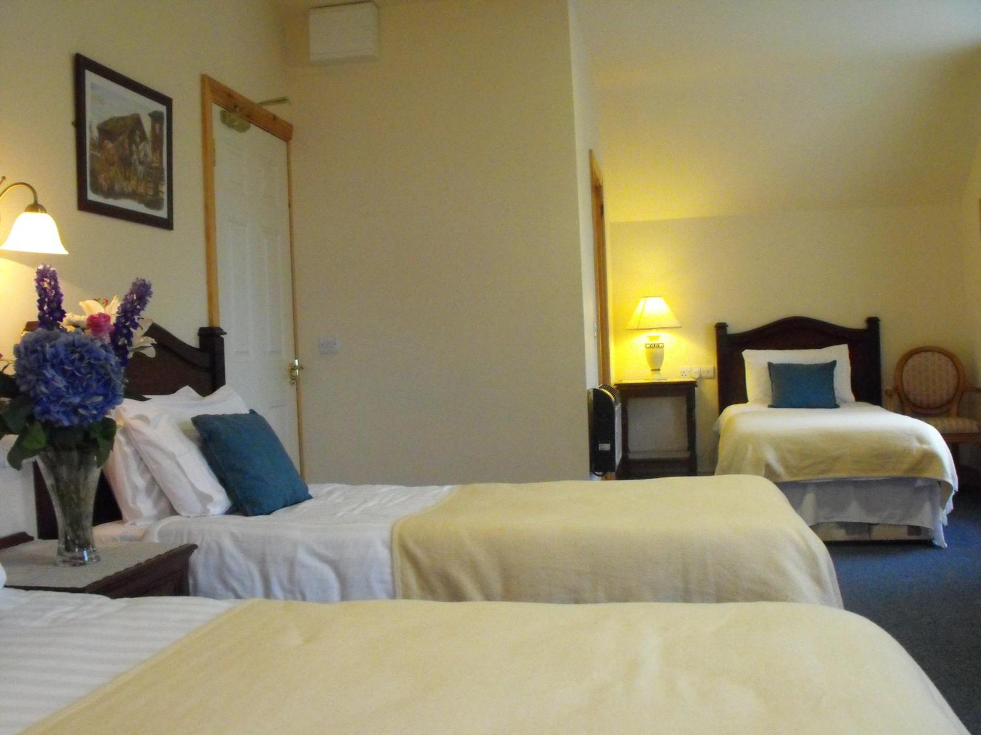 The Anvil Bar B&B คาสเซิลเมน ภายนอก รูปภาพ