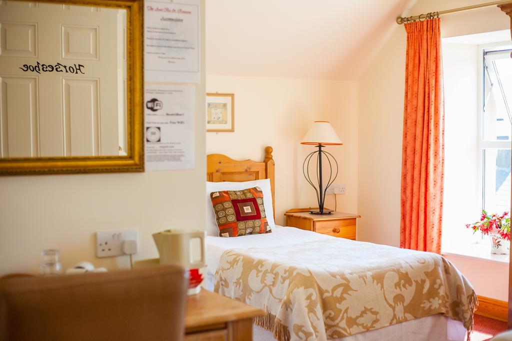 The Anvil Bar B&B คาสเซิลเมน ภายนอก รูปภาพ