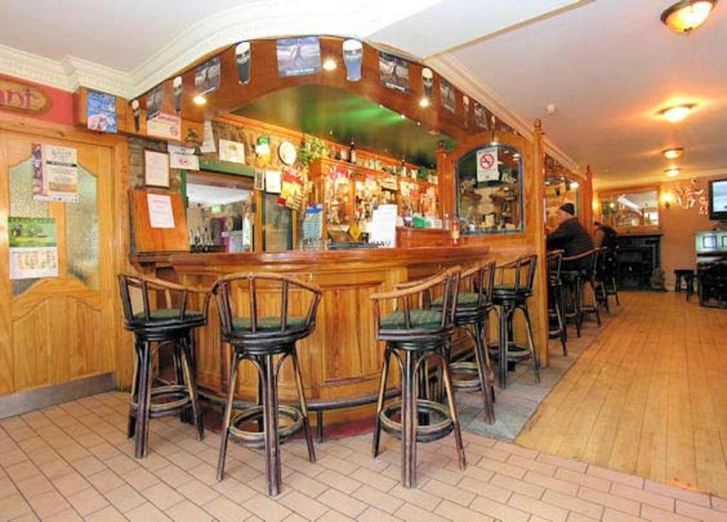 The Anvil Bar B&B คาสเซิลเมน ภายนอก รูปภาพ