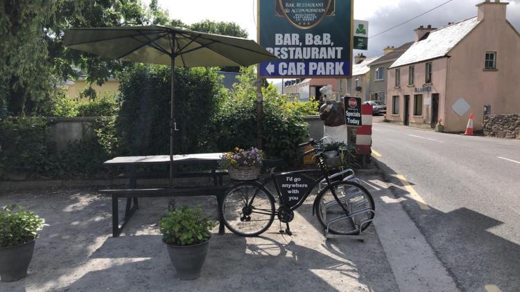 The Anvil Bar B&B คาสเซิลเมน ภายนอก รูปภาพ